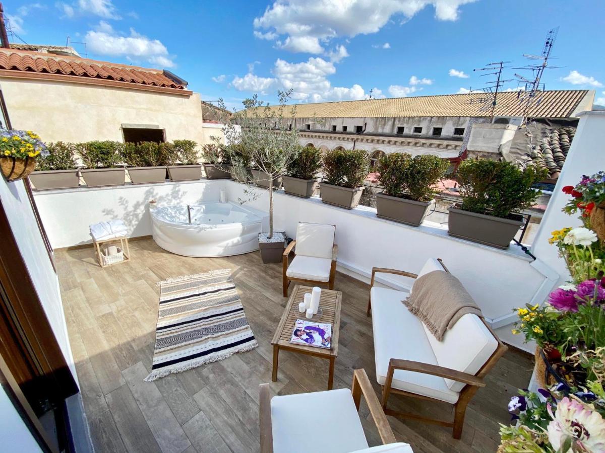 Casa Nostra Boutique & Hotel